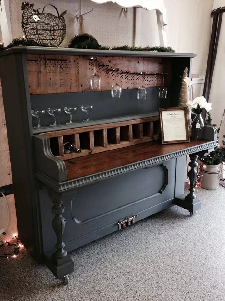 Что можно сделать из старого фортепиано Pin by Carrie Kimmerle on Piano Upcycle Ideas Piano decor, Piano desk, Upscale f