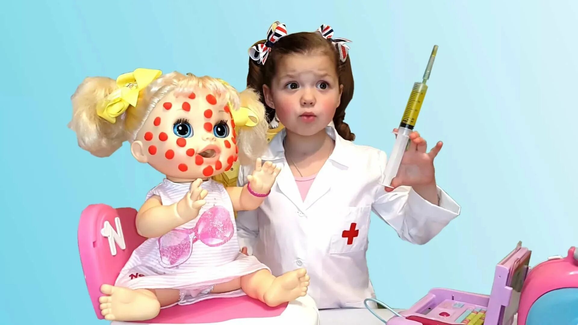 Поиграем врача. Поиграем врача. Игра больница доктор. Игра в доктора. Набор доктора для детей деревянный.