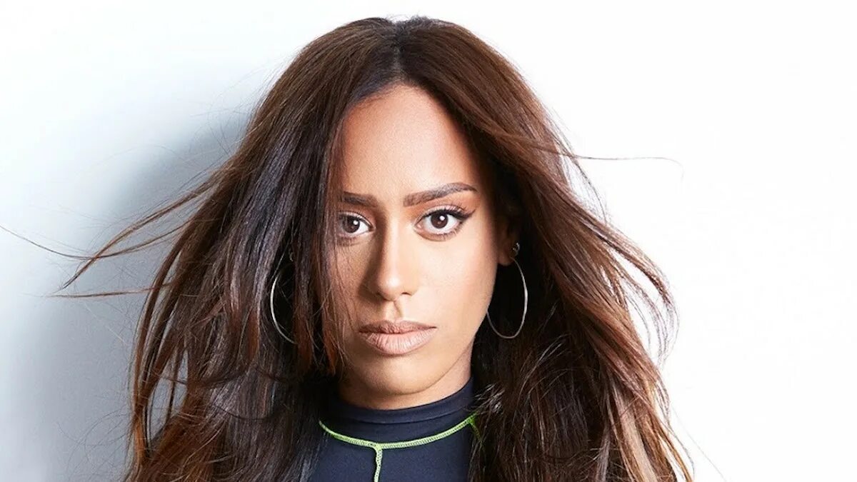 Амель бент. Amel bent рост. Амель бент фото. Что такое амель. Амель бент фото.