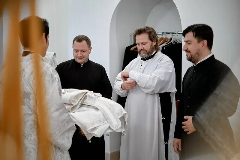 служба в храме всемилостивого спаса в митино. служба в храме всемилостивого спаса в митино. храм спаса в митино расписание богослужений. служба в храме всемилостивого спаса в митино. храм всемилостивого спаса в митино.