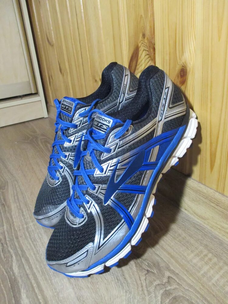 Кроссовки мужские brooks. Кроссовки Brooks Adrenaline. Кроссовки Brooks GTS. Brooks кроссовки 2001. Brooks gts11 кроссовки.