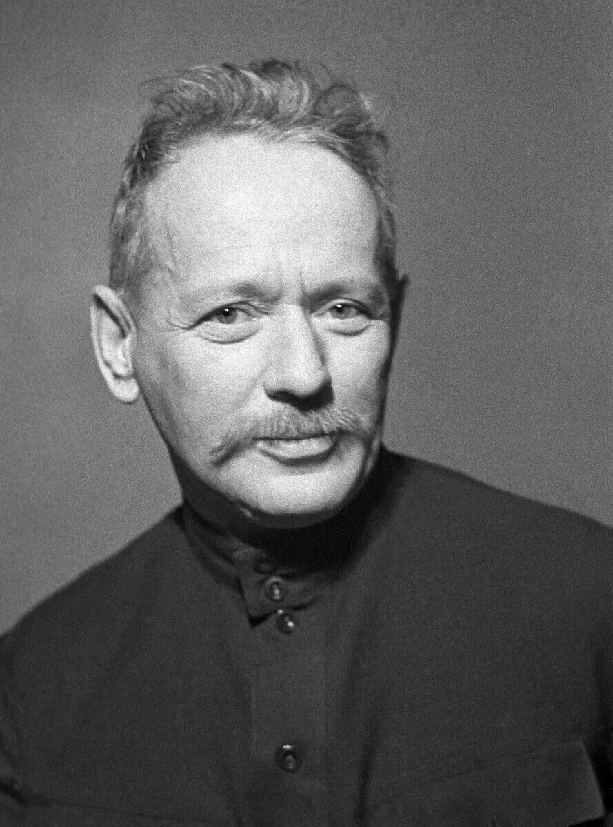 Incident at Vichy play by Miller Britannica