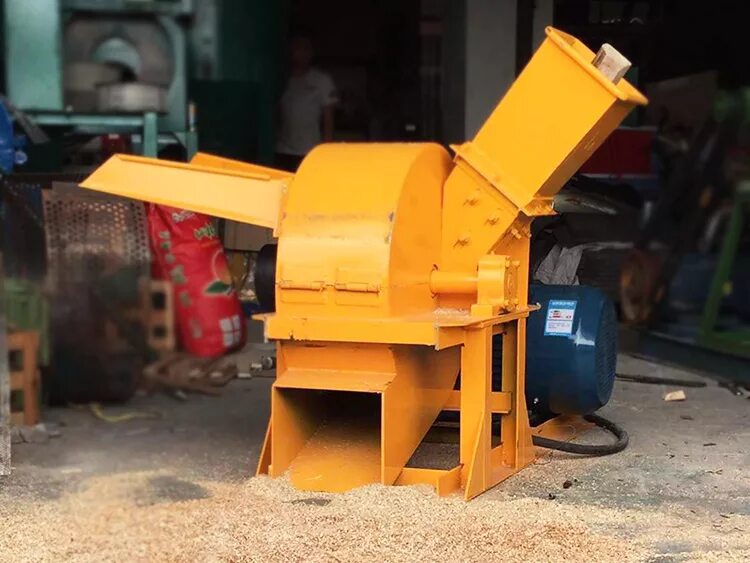 Шредер двухвальный для пластика. Дробилка для опилок. Дробилка длщ 80 150а. Производство дробилок. Шредер промышленный двухвальный.