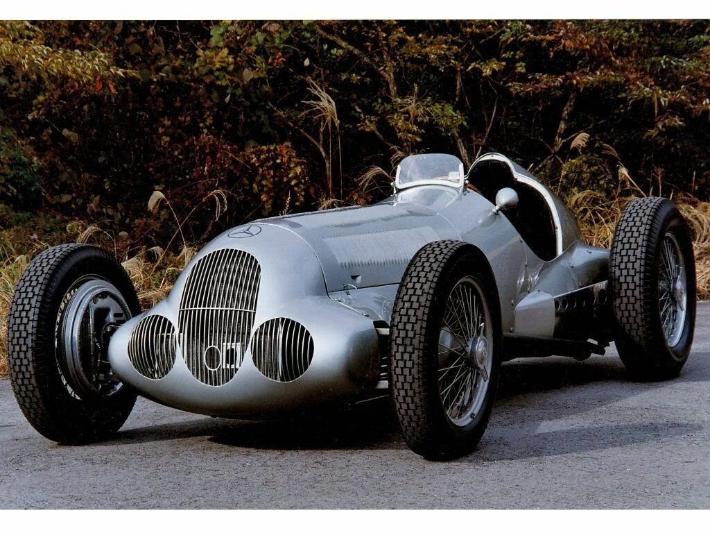 Mercedes w125 1937. Мерседес w125. Mercedes benz w125. Мерседес w125 1937. Мерседес w154 1939.