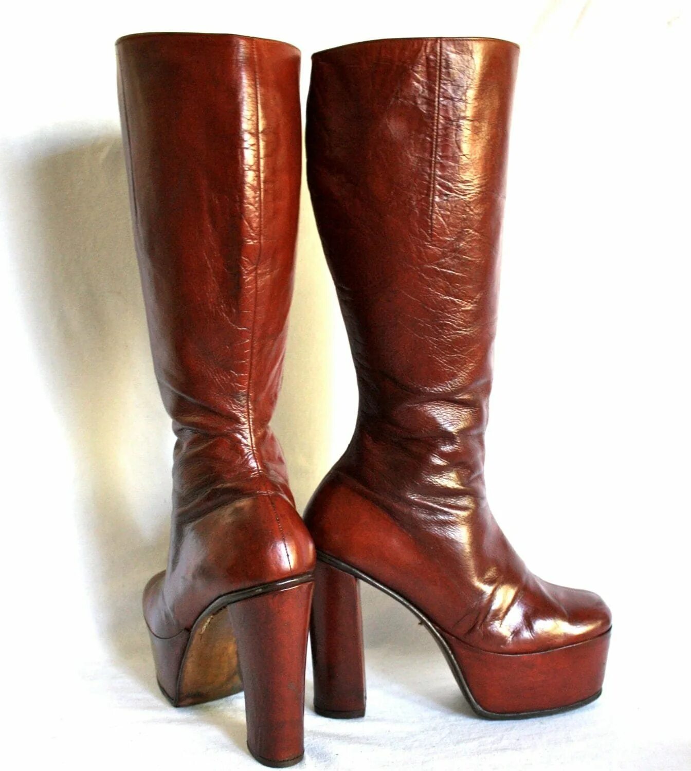 Vintage 70s platform Boots. Югославские сапоги 80 годов. Югославские сапоги 1940. Vintage 70's Boots. 3 года в сапогах