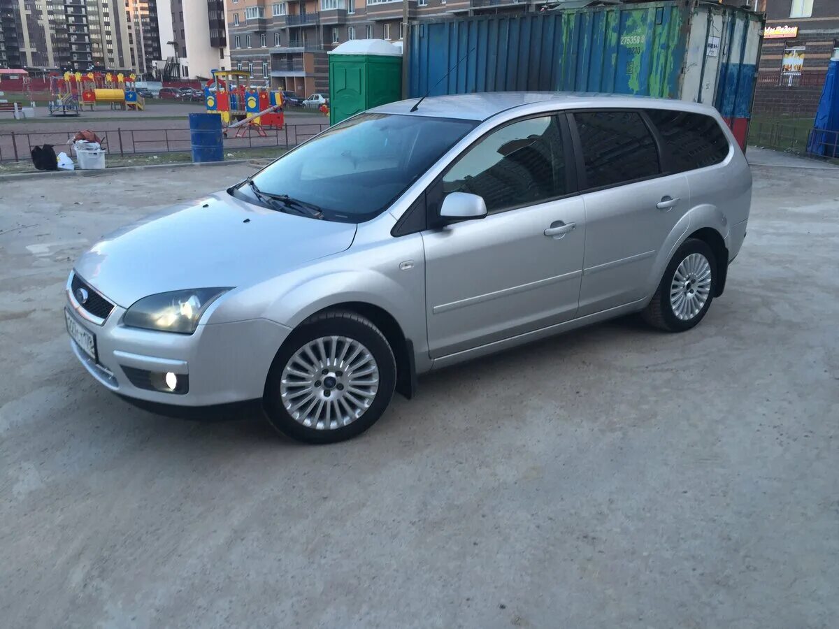 Ford Focus 2006 универсал. Форд фокус 2 универсал 2006. Форд фокус 2 универсал 2006 года. Форд фокус 2 универсал серебристый.