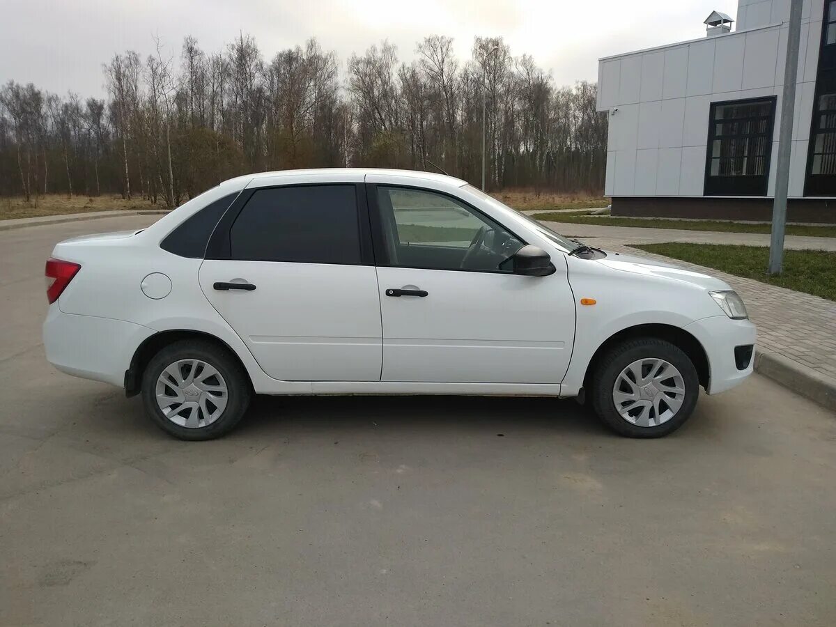 Гранта бу москва и московская область. Продам авто гранта. Гранта бу. Гранта седан 2013. Гранта бу москва и московская область.