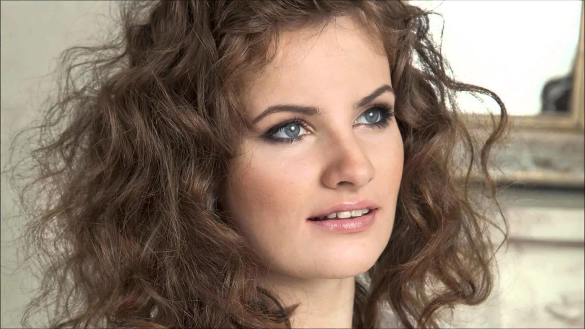 Афродита певица. Жанна остапенко афродита. афродита певица фото. афродита певица настоящее имя.