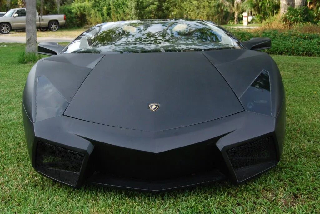 Точная реплика. Ламборджини Ревентон. Lamborghini Reventon 2008. Lamborghini Reventon Roadster. Lamborghini Aventador Replica.