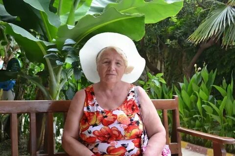 Женщина в возрасте 69 лет