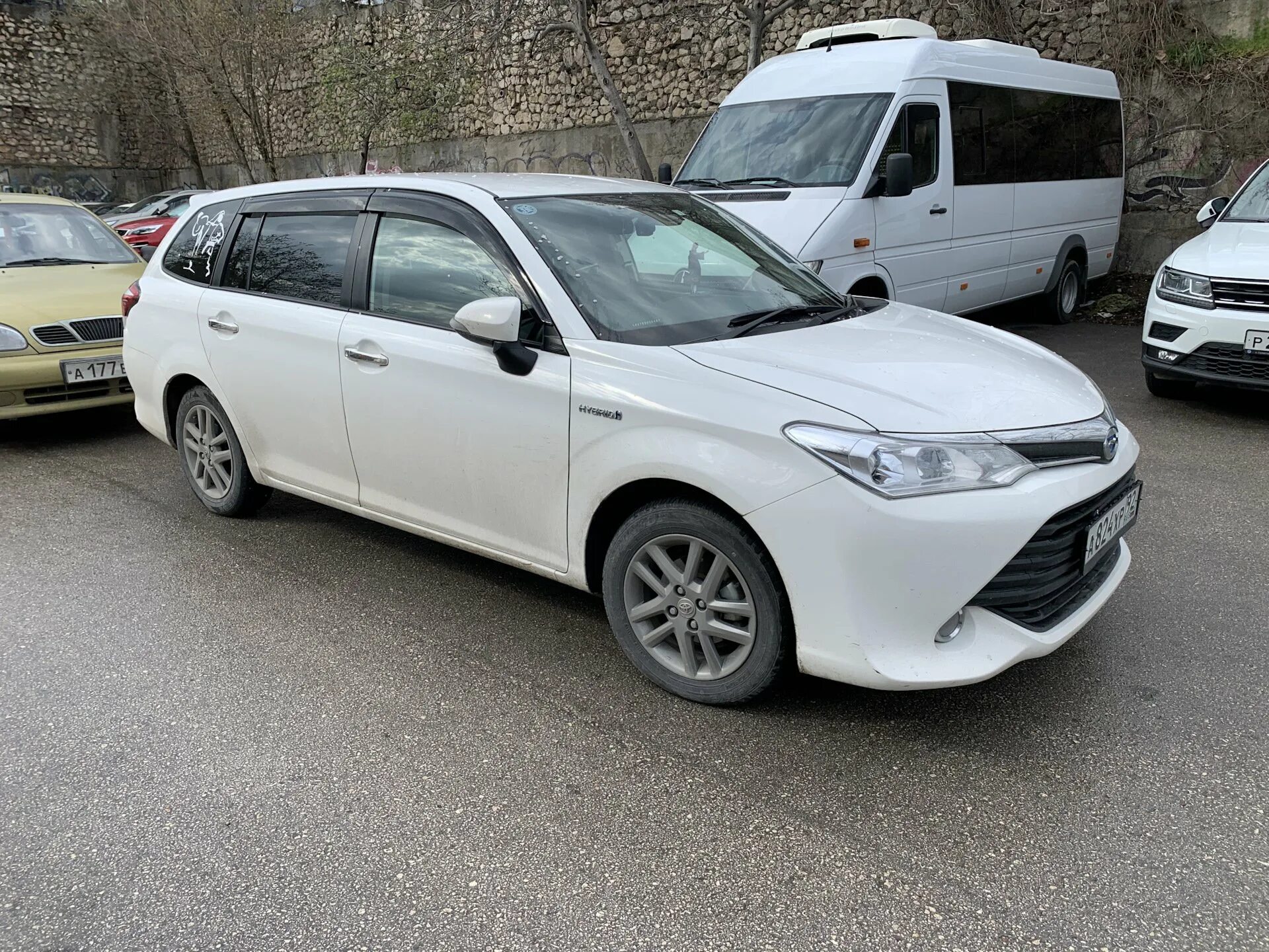 Тойота Королла Филдер гибрид. Toyota Corolla Fielder гибрид. Тойота Филдер 2019 гибрид. Тойота Королла Филдер гибрид 2016. Филдер тойота 2015 года