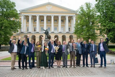 Правительство санкт петербурга в лицах