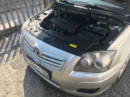 Авенсис капот