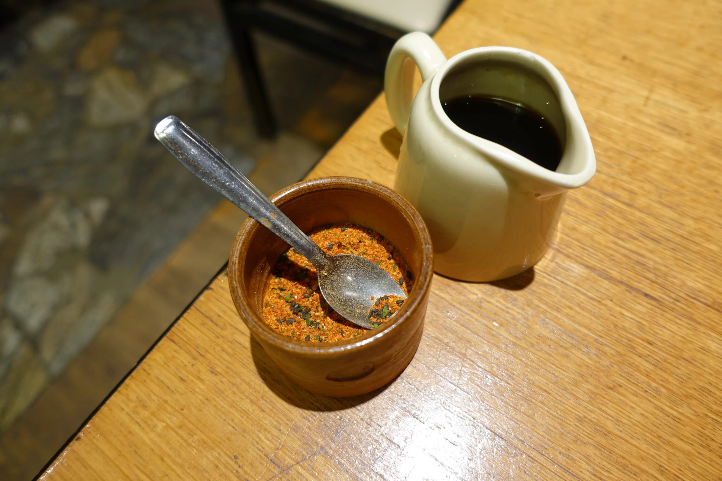 Соус соевый киккоман бутылочка. Lee kum kee соевый соус. Пипетка для соевого соуса. Соевый соус со специями. Соевый соус классический.