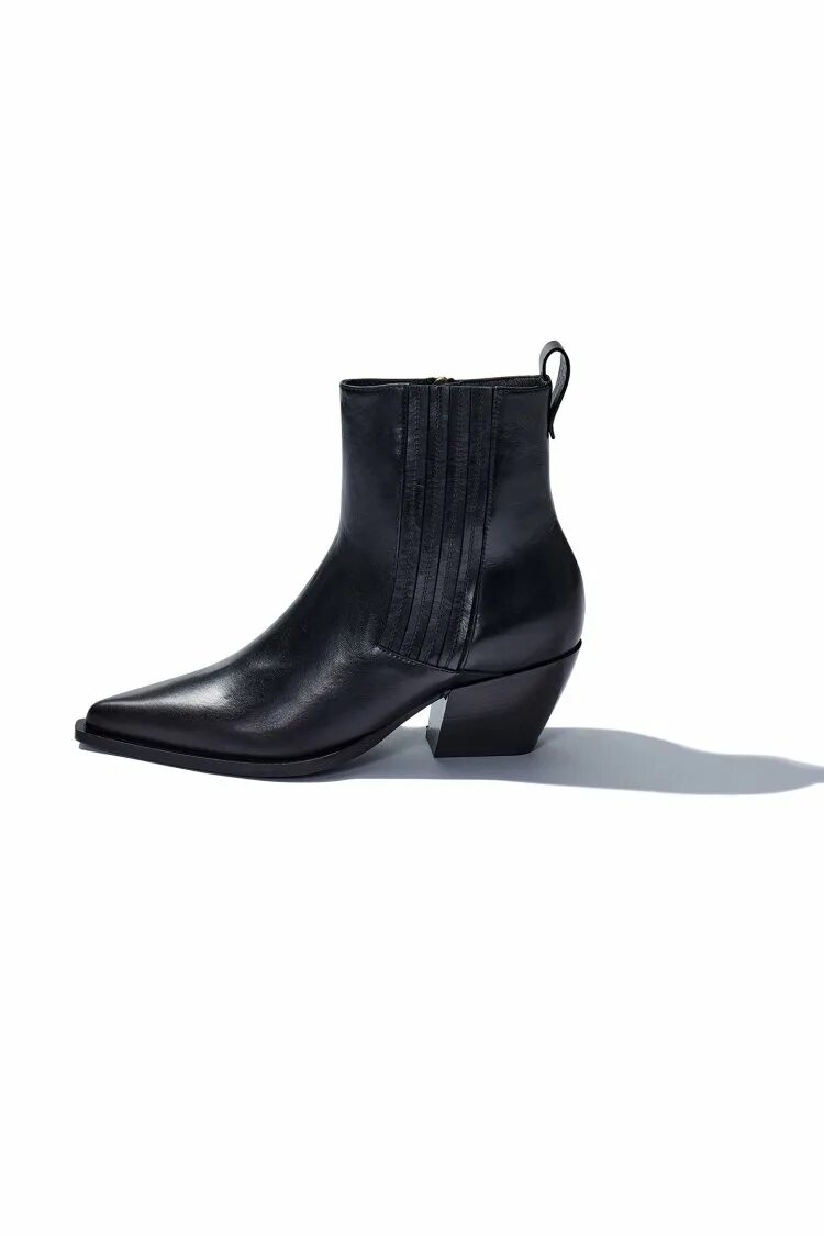 Carnaby женская обувь. Carnaby женская обувь. Ботинки карнаби женские кожаные. Ботинки женские честер карнаби. Ботинки carnaby женские.