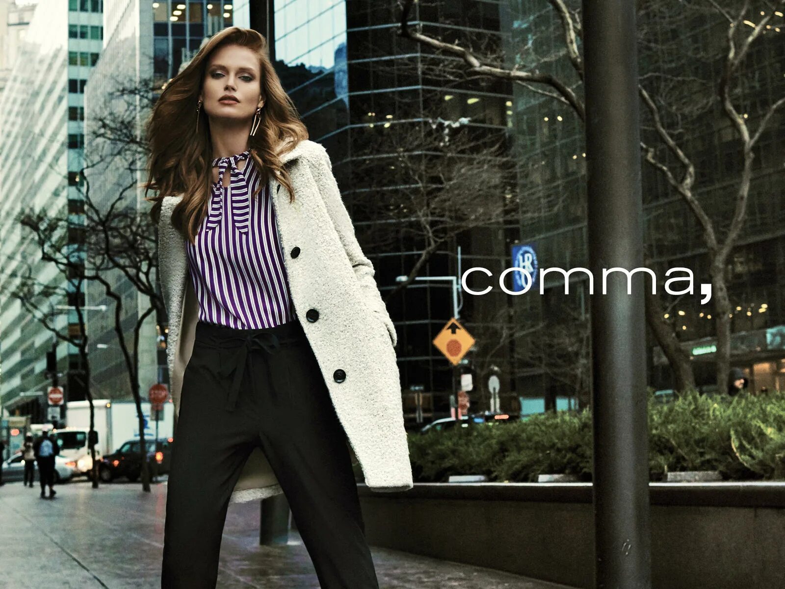 Brandenburg couture одежда. Оливер одежда магазин в москве. Comma женская одежда чей бренд. Comma бренд одежды. Купить comma в полоску.