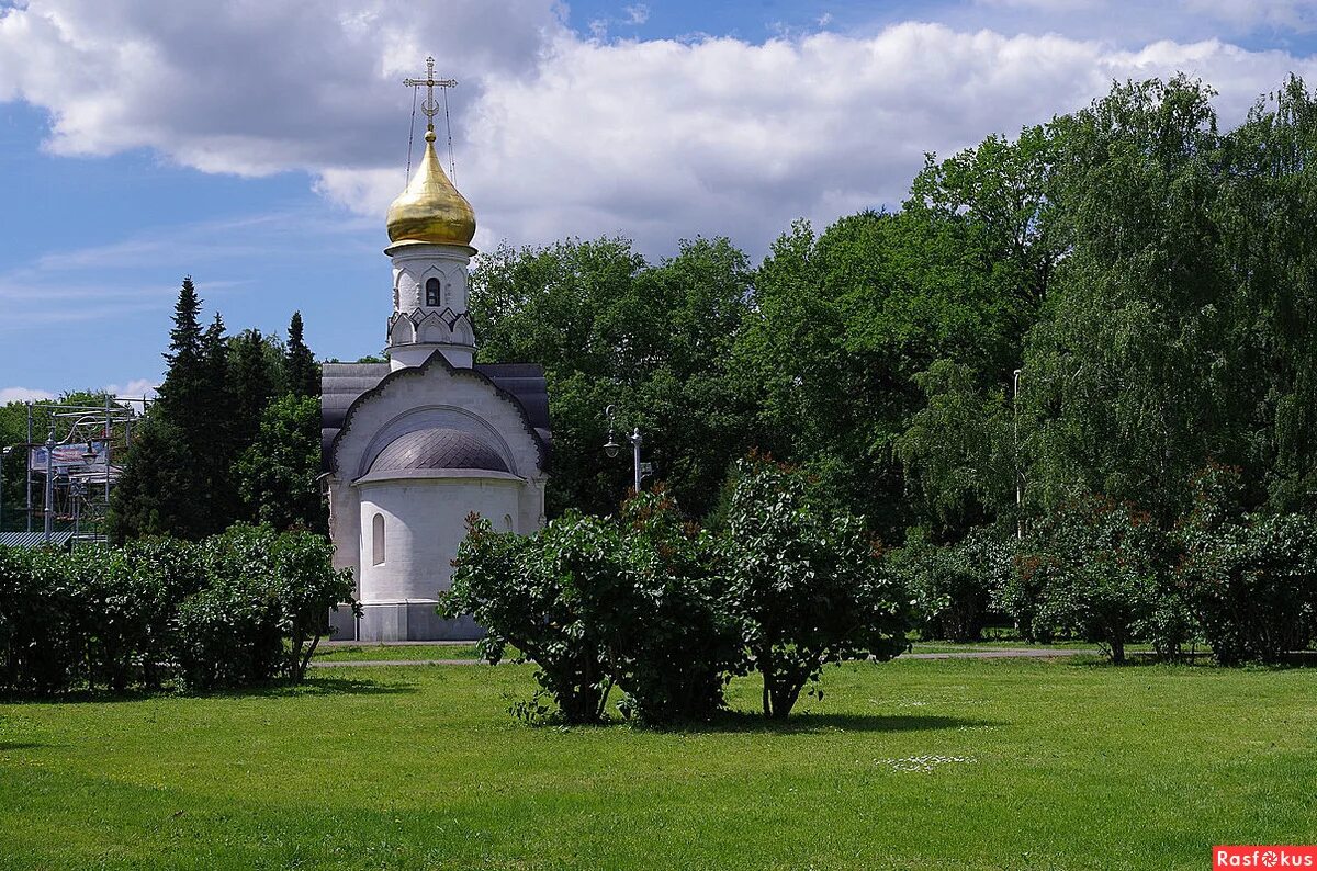 часовня воздвижения креста господня афанасово. часовня под храмом 6. благовещенск часовня иконы божией матери. ерковь "часовня на голгофе" раменское. часовня на бульваре героев новокузнецк.