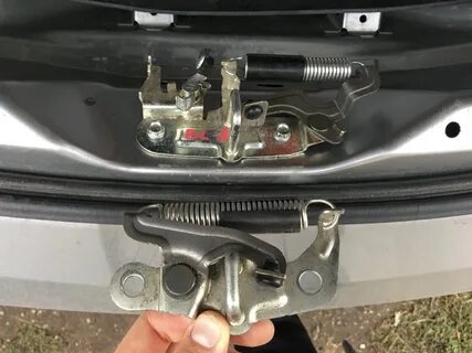 Система открытия багажника