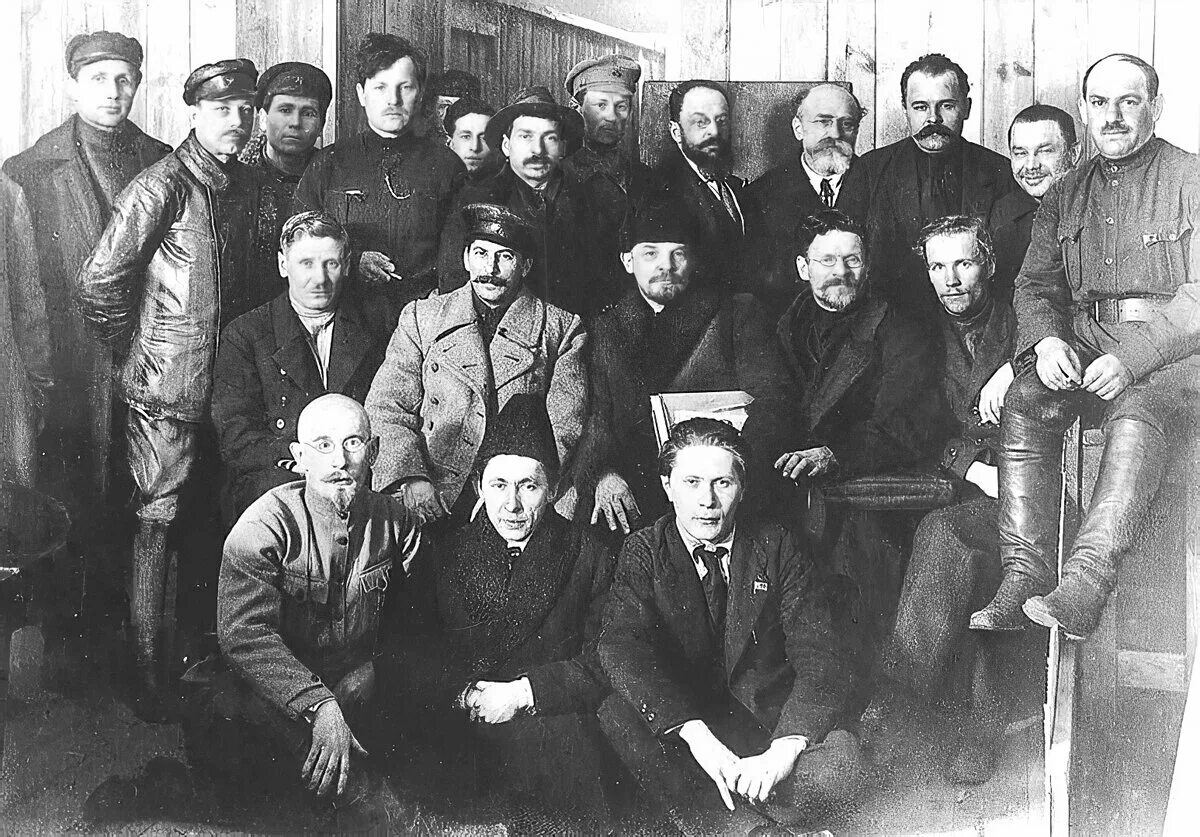 Окружение писателя
