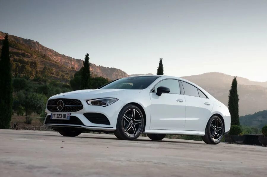 Mercedes cla 180. Mercedes CLA 180 2019. Мерседес CLA 2023. Cla180amg line.