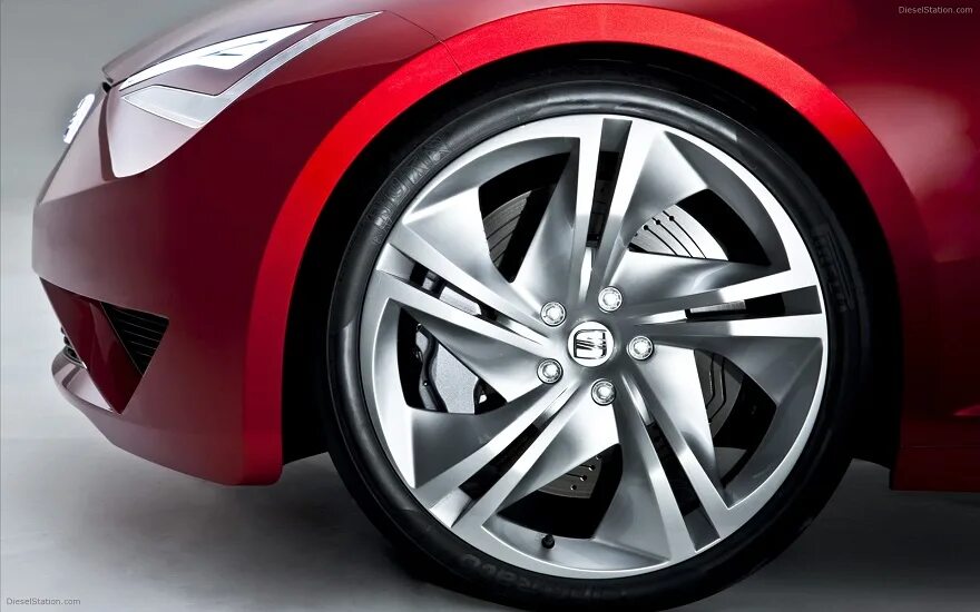 Диски на авто. Диски на авто. Красивые автомобильные колеса. Диски aez valencia bmw. Машинка mercedes maisto 1 24 amg gt 81722.