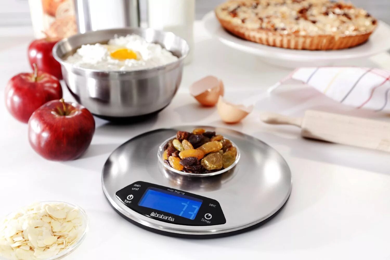 Кухонные весы калории. Красивые кухонные весы. Кухонные весы с едой. Электронные весы для кухни. Весы для еды электронные.