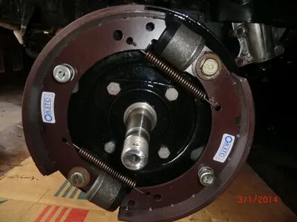 Развести колодки газ