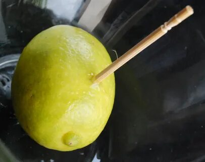 Лимон гвозди