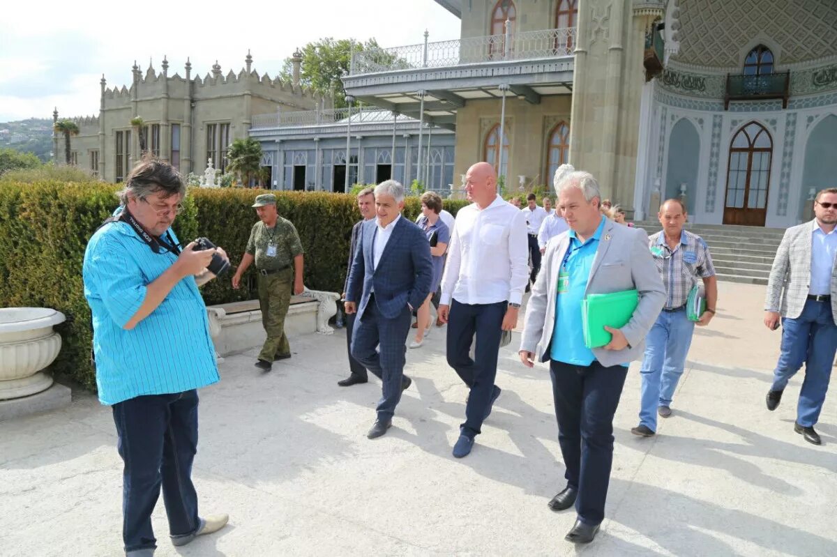 Алупка сегодня новости. Алупка сегодня новости. Алупка сегодня новости последние. Фото алупка сегодня свежие. Алупка сегодня новости.
