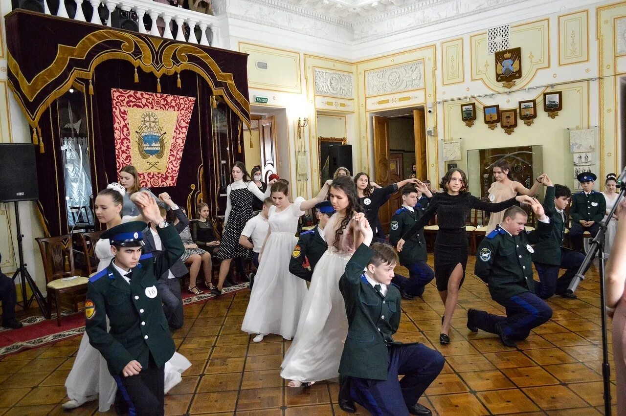 бал в оренбурге