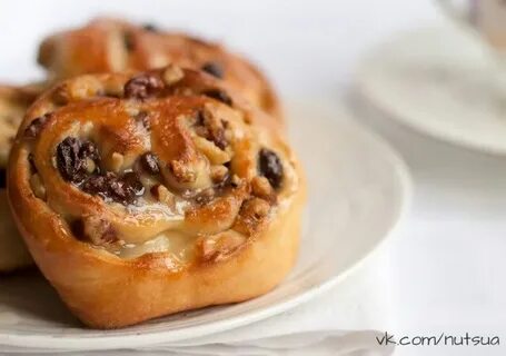 Булочки с черносливом