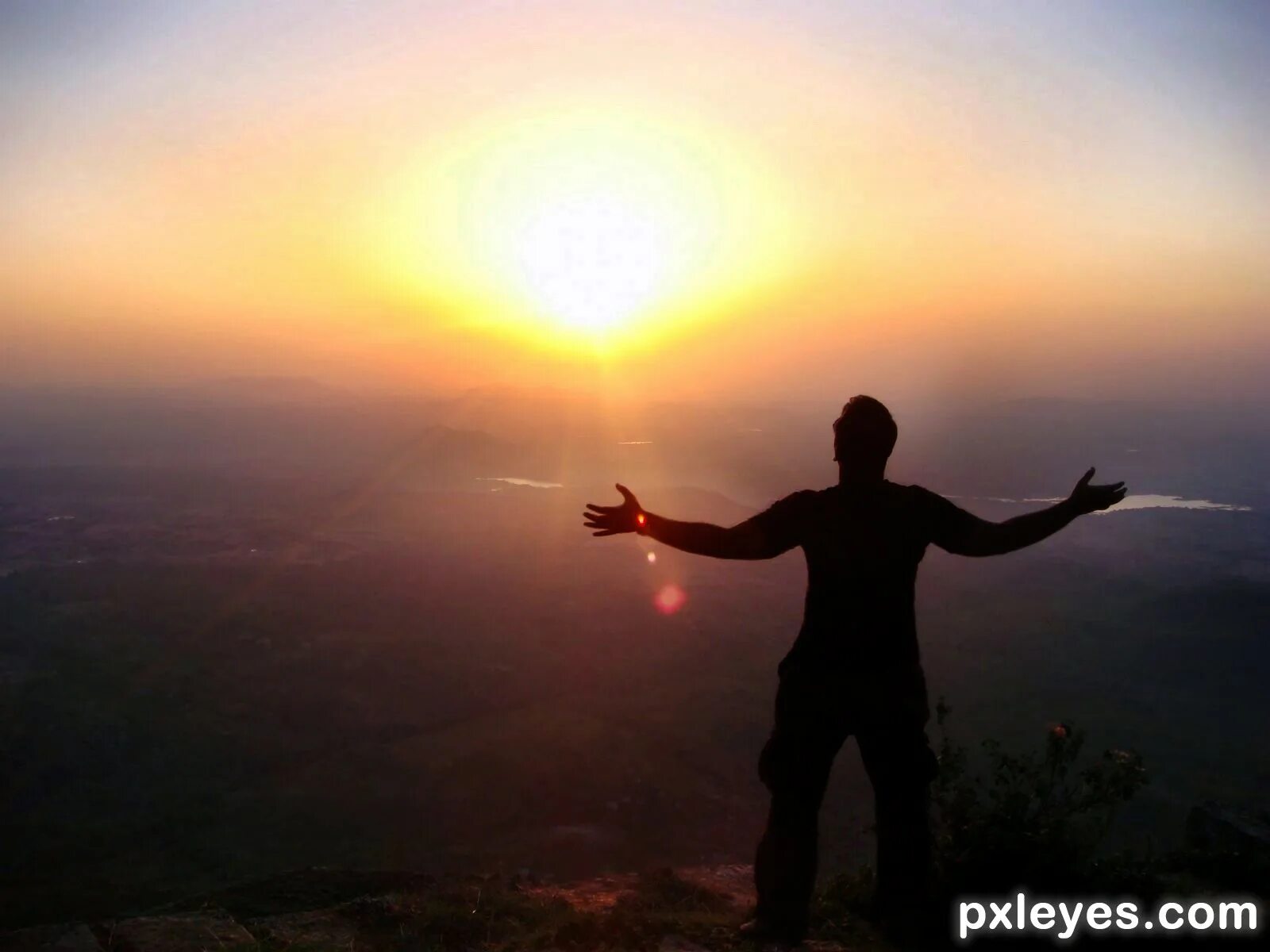 женщина с открытым ртом. Open arms honesty. Opening wide. альбомы твайс eyes wide. Arms wide open.