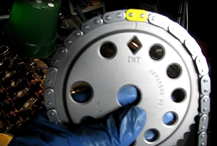 Цепь-синхр. Timing chain. The time chain. Цепной часы механические. The time chain.