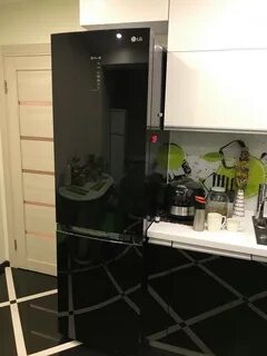 Зеркальный холодильник