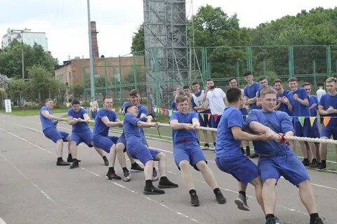 Училище спорта