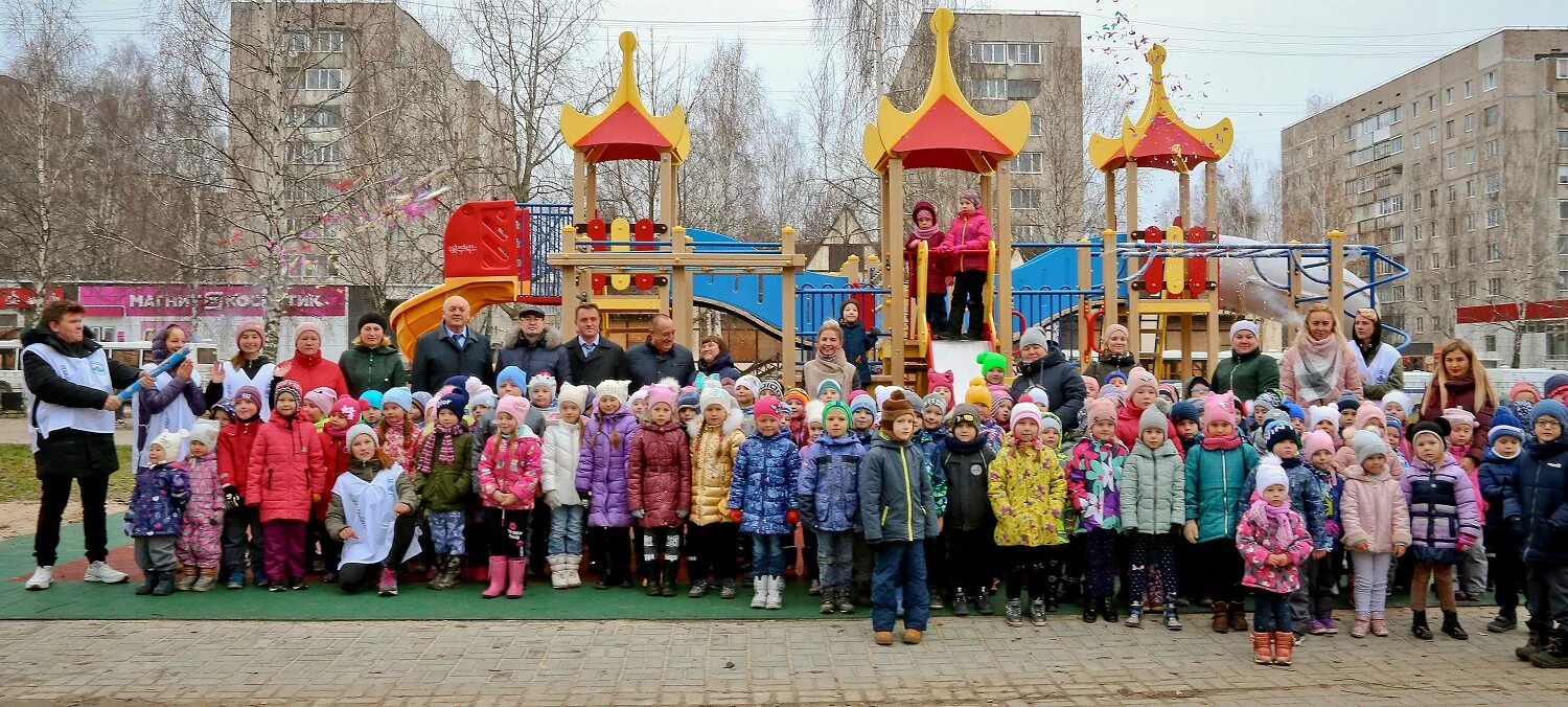 Погода десногорск на метеостанции рославль. Десногорск храм стефана великопермского. детская площадка десногорск новая. десногорск детская площадка. новинка город десногорск.