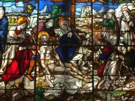 витражи эрмитажа. витражи эрмитажа в санкт-петербурге. витражи эрмитажа. витражи мариенкирхе в эрмитаже. витраж оплакивание эрмитаж.