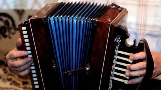 Елецкую рояльную