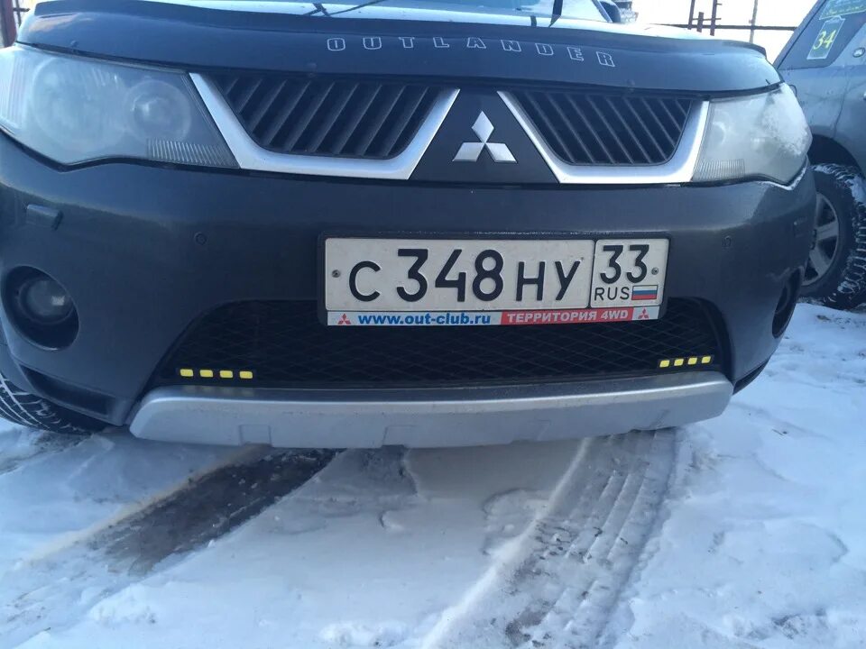 Дхо аутлендер. ДХО Mitsubishi Outlander XL. Mitsubishi Outlander XL дневные ходовые огни. ДХО Аутлендер XL. ДХО Mitsubishi Outlander XL 2008.