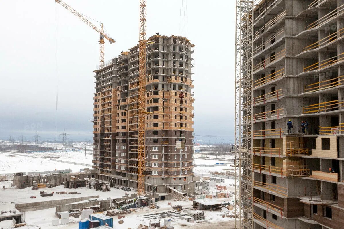 Жк эталон на неве спб. Надежный застройщик. Застройщик солнечного города в санкт-петербурге. Сандей жк самолет спб. Жк шуваловский пристройка кран.