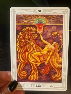 Орындықтағы онлайн секс