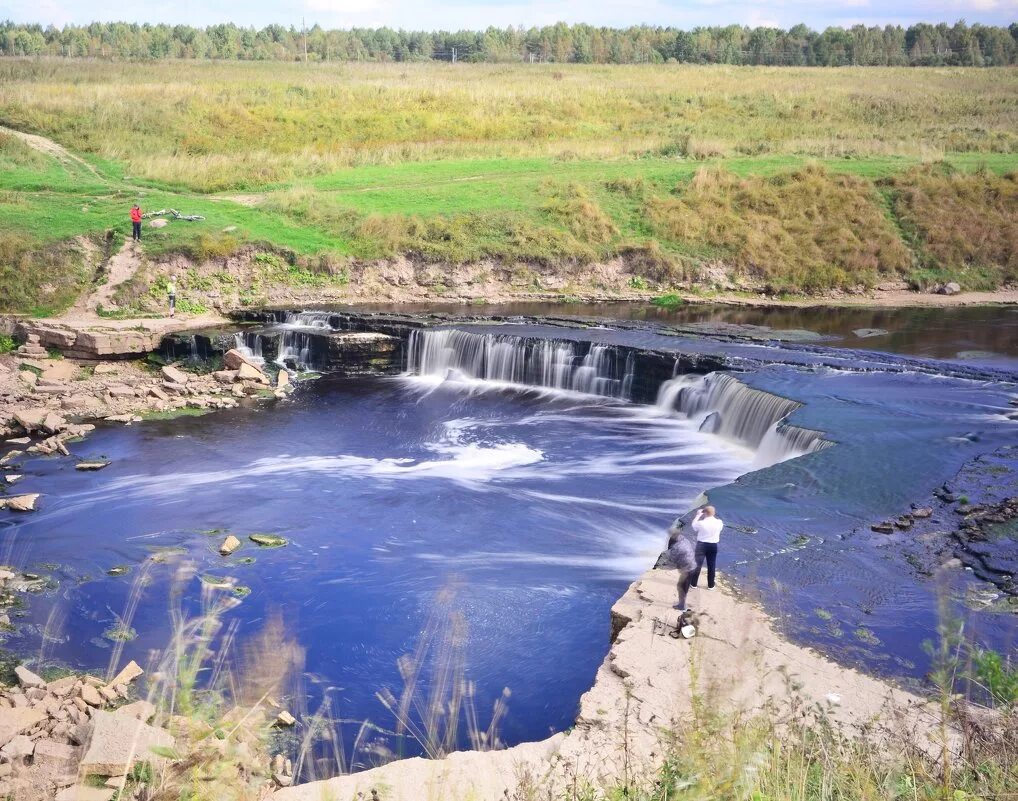 Большой тосненский водопад