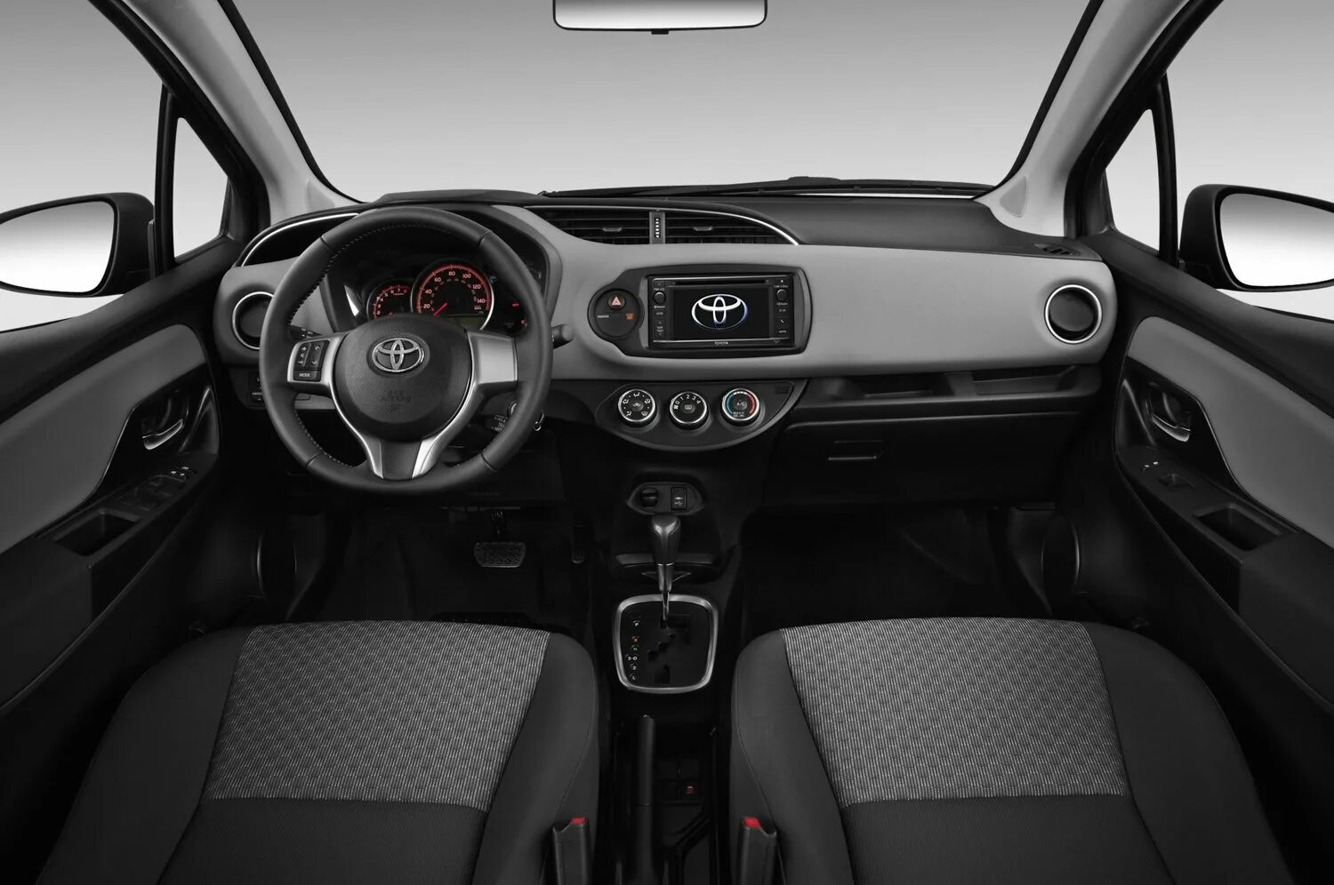 2014 2016. Toyota yaris 2016. toyota yaris 2015 interior. toyota yaris хэтчбек 2016. toyota yaris 2015 салон.