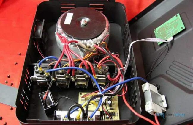 Электрическая схема стабилизатора напряжения sven avr 800 SVC-2000W. Общая схема и плата упр. FL1574. 52. ЭМ-1. SASSIN SVC-200