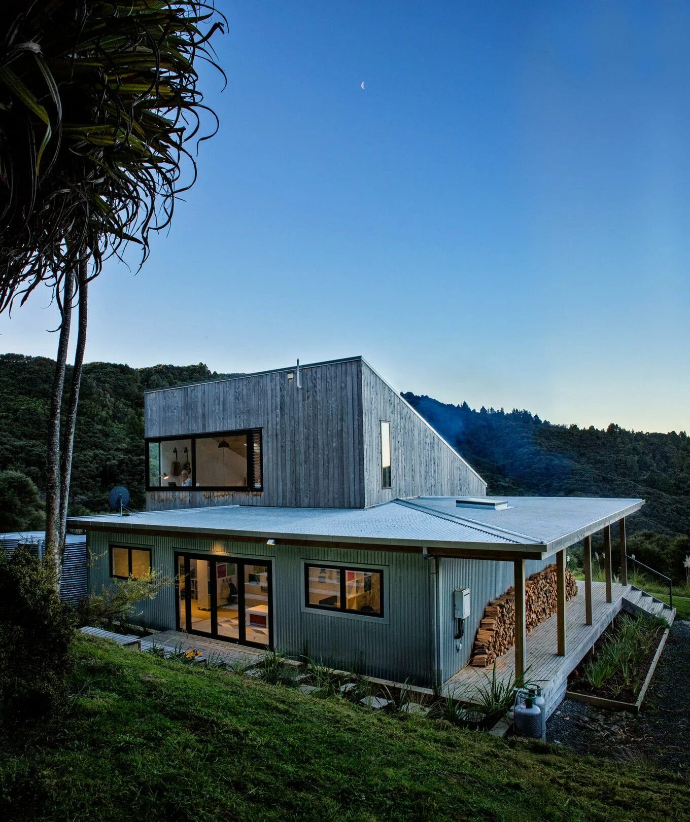 New zealand houses. Дом в новой зеландии. Коттедж с односкатной крышей. New zealand houses. Новая зеландия частный дом.