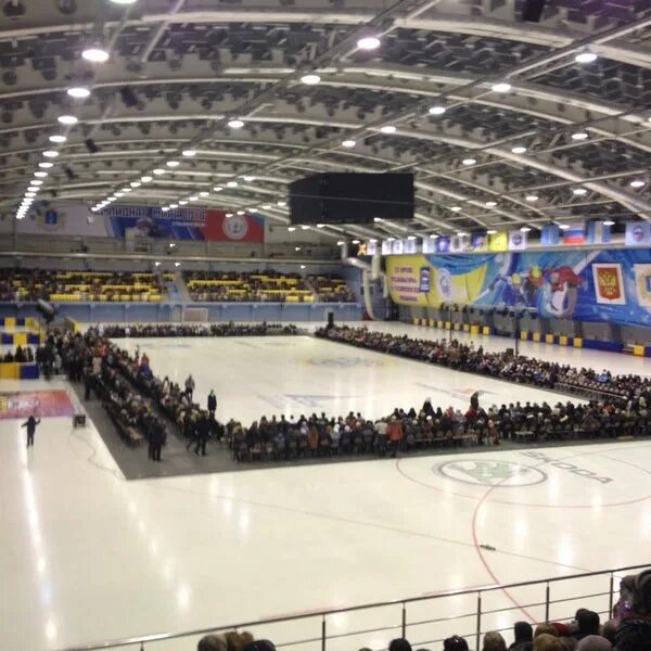 Волейбольный зал. Спорт арена телефон. Stiga sports arena. Дубининская 69 волейбол. Волга спорт арена сектора.