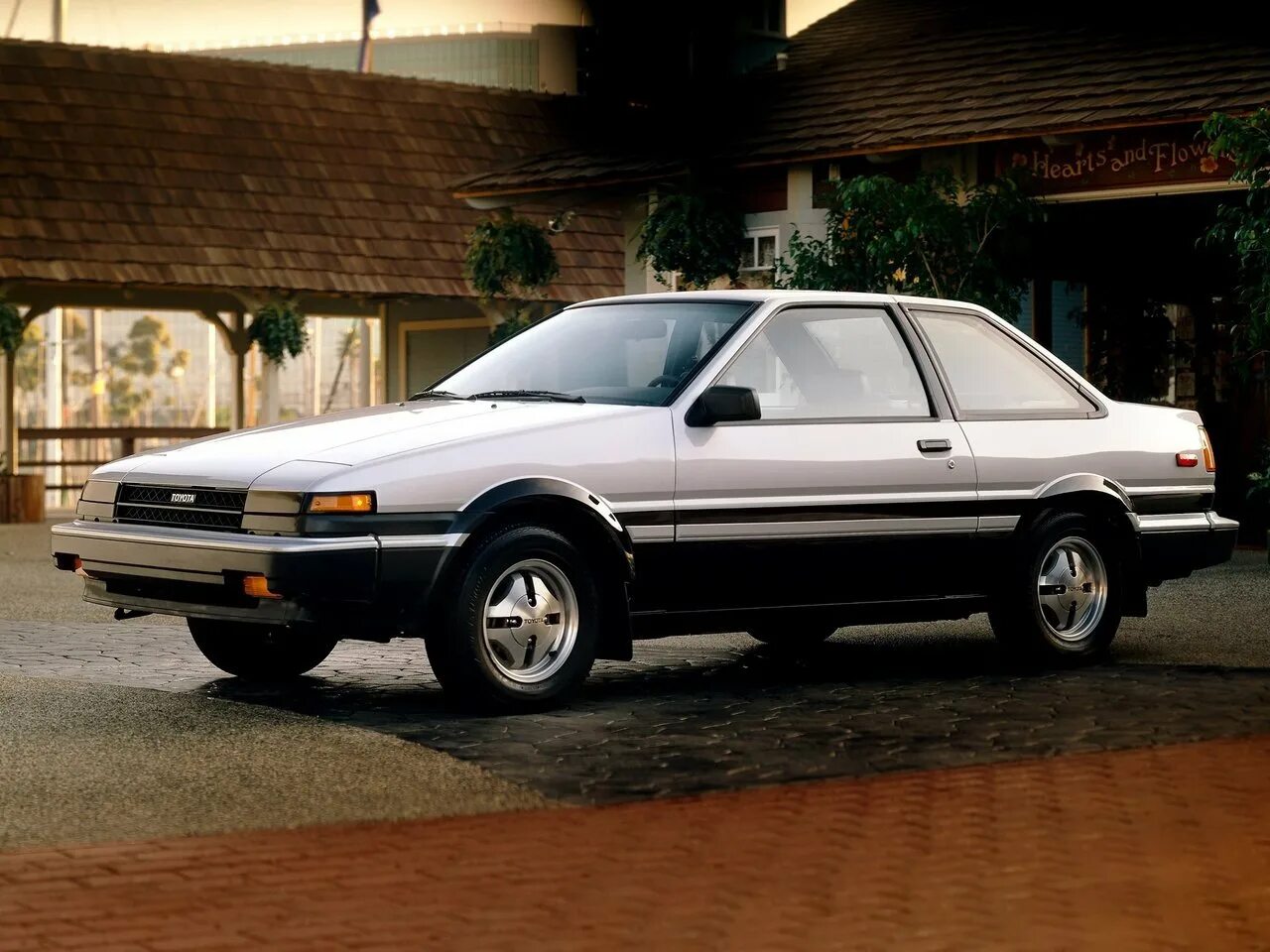 Тойота супра 3 поколение. Toyota corolla v (e80). Toyota corolla e80. Toyota corolla 1991. Toyota camry v20 1990.