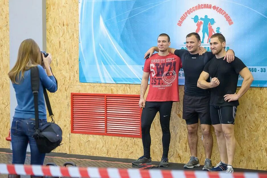 Прошли соревнования по многоборью. Многофункциональное многоборье соревнования. соревнования по многофункциональному многоборью. победившая в товарищеской встрече по спортивному многоборью. соревнования по многоборью в воронеже для людей старше 45 лет.