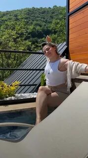 Yanıt: Gönül Şahan Resimleri.