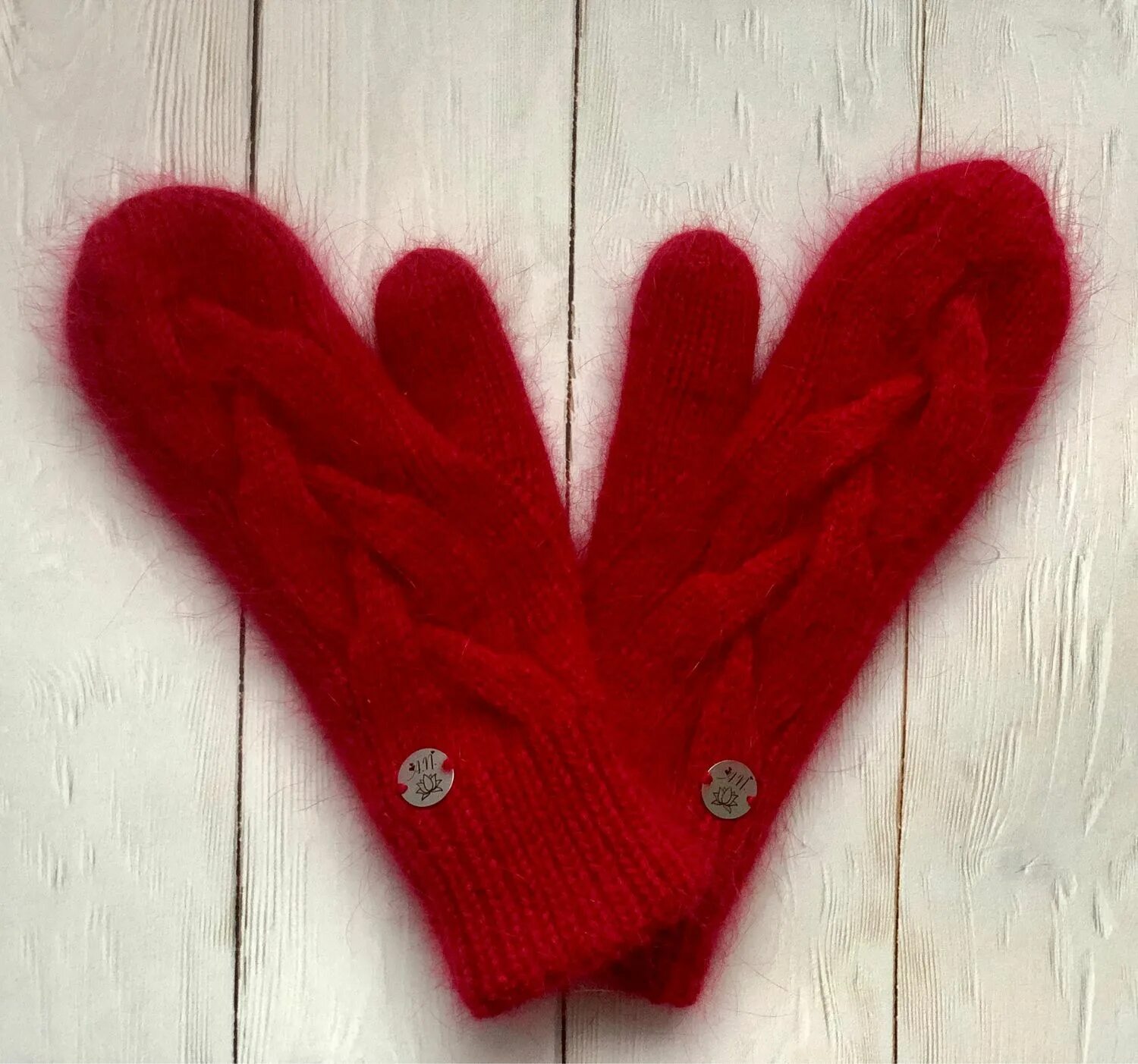 Комплект из ангоры шапка шарф и варежки. Двойные варежки из норки. Рукавицы спицами женские. Варежки мохер. Рукавицы пух норки.